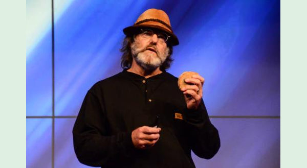 Tim Ferris Interviews Mushroom King Paul Stamets on Medicine, Psychedelics & Saving Humanity